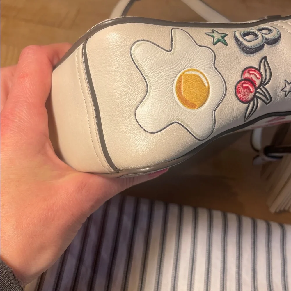 Anya Hindmarch All Over Stickers Comic Crossbody Bag ! - Picture 7 of 12